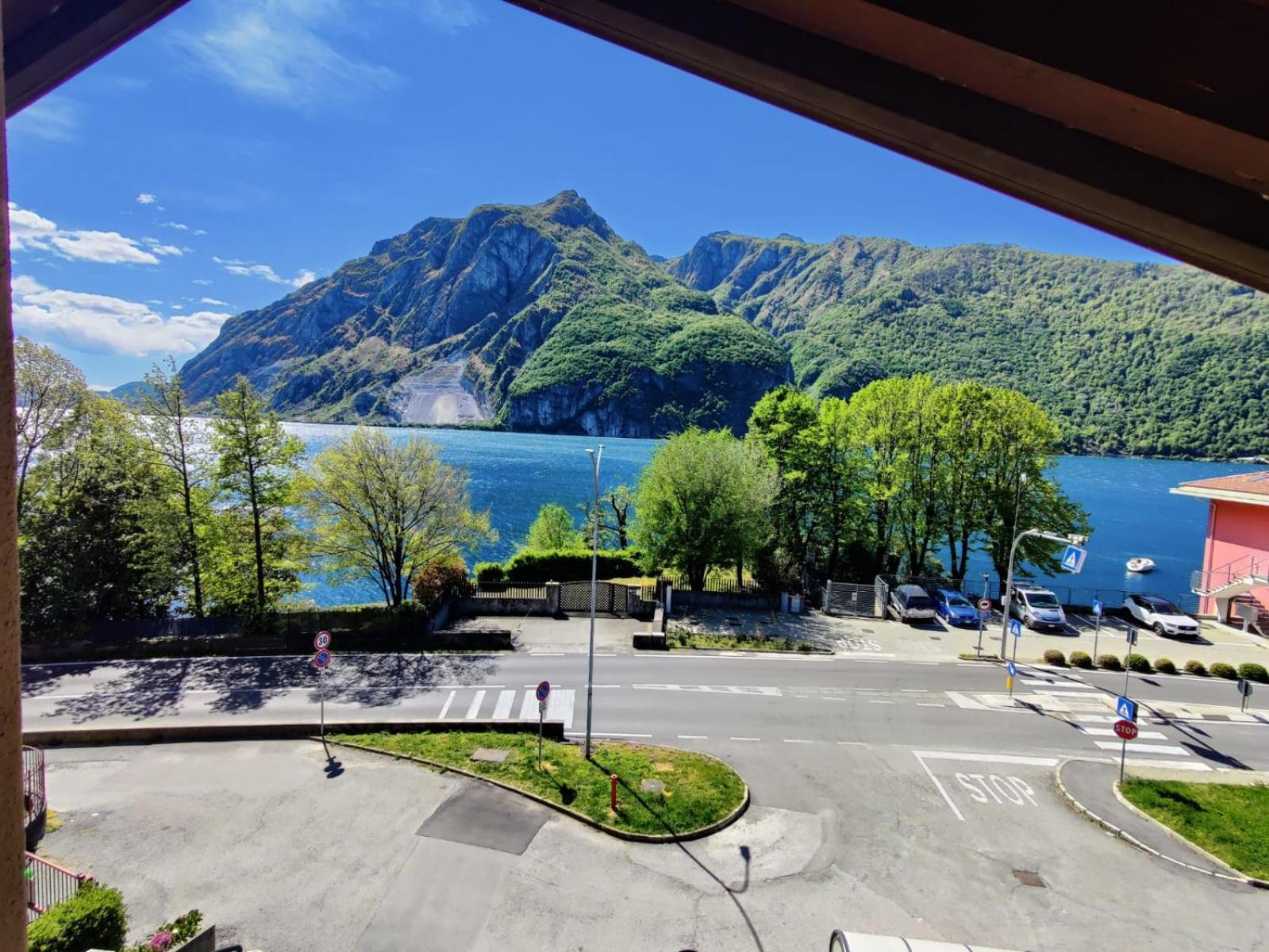 La Meridiana Sul Lago アッバディーア・ラリアーナ 部屋 写真