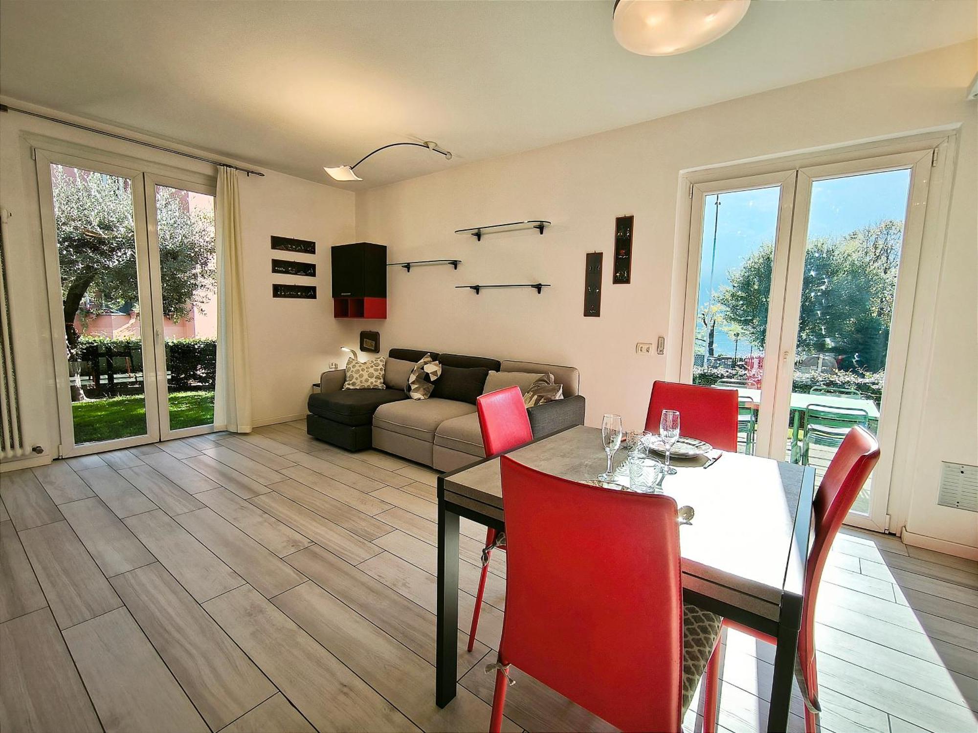 La Meridiana Sul Lago アッバディーア・ラリアーナ 部屋 写真