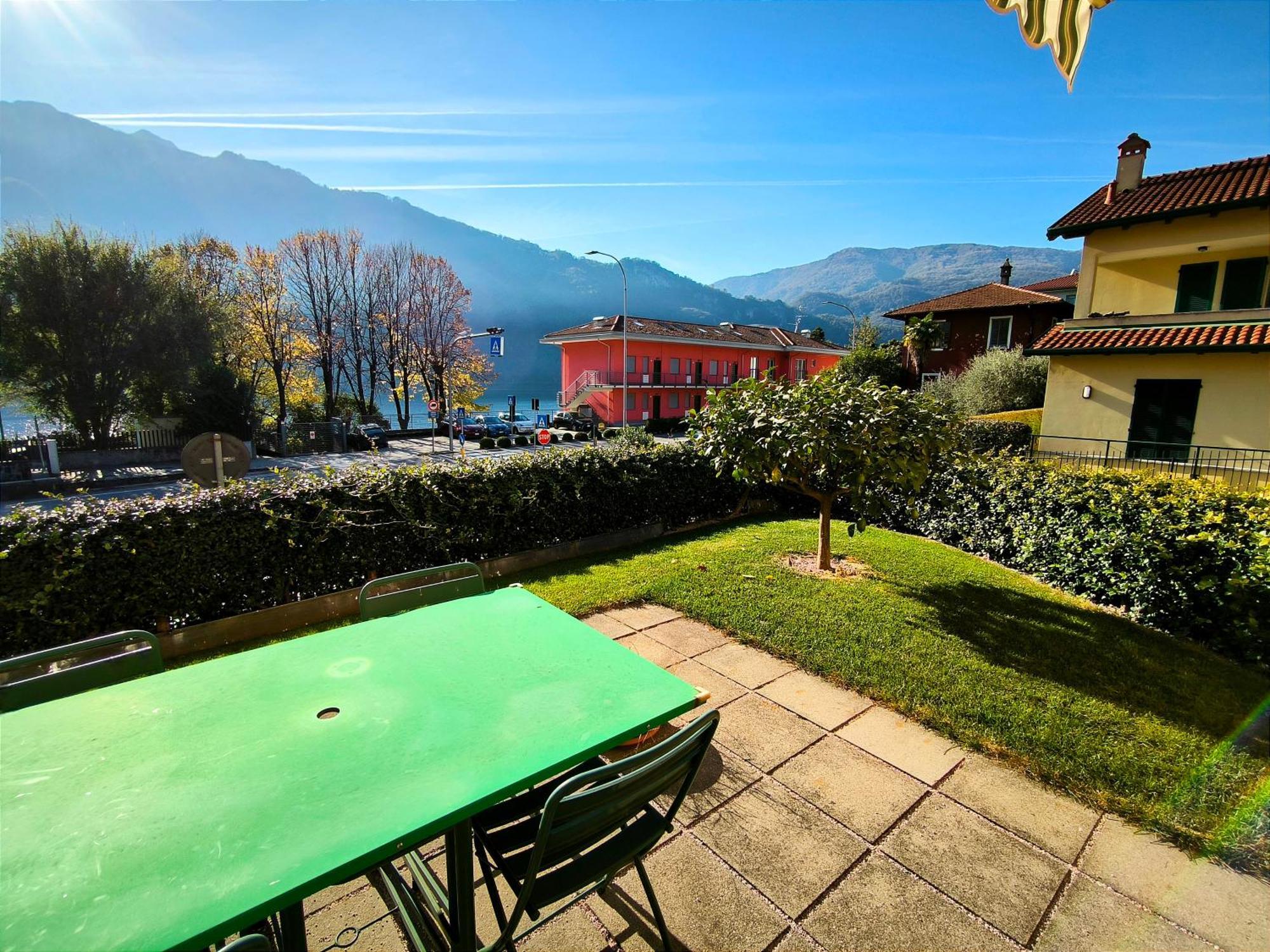 La Meridiana Sul Lago アッバディーア・ラリアーナ 部屋 写真