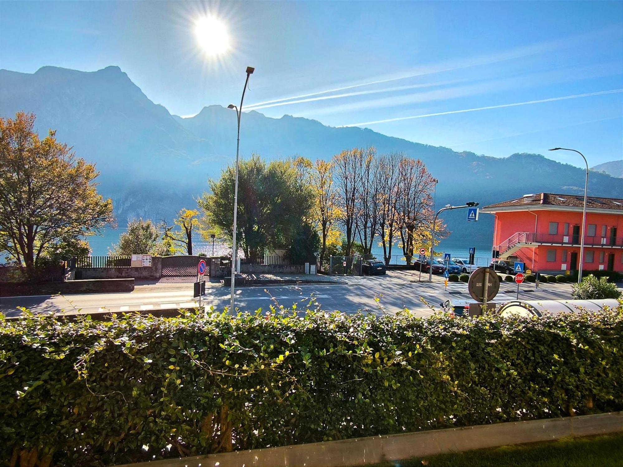 La Meridiana Sul Lago アッバディーア・ラリアーナ 部屋 写真